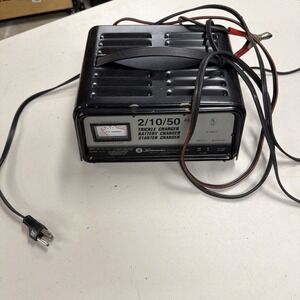 Schumacher SE-1052 ~2/10/50 Amp 12V Battery Charger Tested